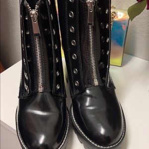 These boots make the most fashion forward boots for the winter season